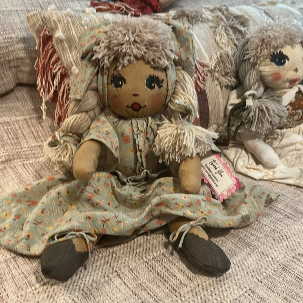 Charming Rag Doll - Picture 3 of 7